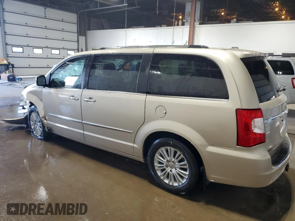 2014 Chrysler Town & Country Limited with VIN 2C4RC1GG3ER251812, listed as a Copart auction lot 61462694 with 99,992 mi miles and Salvage Title. Bid and sale history available at DreamBid. Image 2.