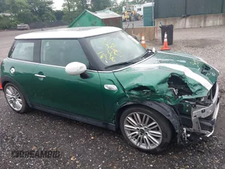 2020 MINI Hardtop Cooper S with VIN WMWXR5C04L2L37855, listed as a IAAI auction lot 42606696 with 39,531 mi miles and . Bid and sale history available at DreamBid. Image 13.