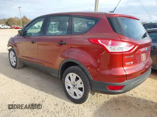 2014 Ford Escape S with VIN 1FMCU0F74EUA82817, listed as a IAAI auction lot 41710012 with 61,165 mi miles. Bid and sale history available at carsss.com. Image 3.