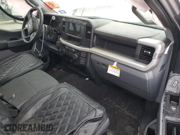 2024 Ford Super Duty F-250 SRW XL with VIN 1FT8W2BA5REC59750, listed as a Copart auction lot 42229235 with 2,724 mi miles and Salvage Title. Bid and sale history available at carsss.com. Image 8.