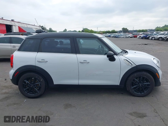 2012 MINI Countryman with VIN WMWZB3C57CWM04258, listed as a IAAI auction lot 42116867 with 168,550 mi miles and . Bid and sale history available at DreamBid. Image 13.