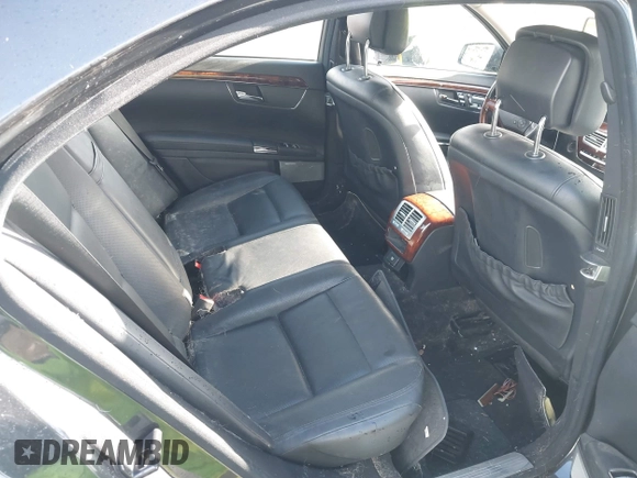 2011 Mercedes-Benz S-Class S 550 with VIN WDDNG7BB8BA372603, listed as a IAAI auction lot 41551276 with 125,551 mi miles. Bid and sale history available at carsss.com. Image 8.