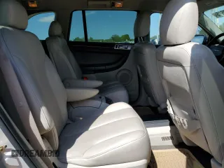 2006 Chrysler Pacifica Touring z VIN 2A4GF68496R757964, wystawiony jako Copart lot #52247615 z przebiegiem 107 155 mil mil oraz Tytuł czysty. Historia ofert i sprzedaży dostępna na DreamBid. Obrazek 11.