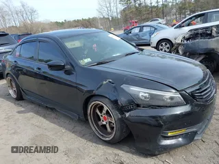 2011 Honda Accord LX z VIN 1HGCP2F33BA157039, wystawiony jako IAAI lot #42069608 z przebiegiem 135 211 mil mil oraz . Historia ofert i sprzedaży dostępna na DreamBid. Obrazek 1.