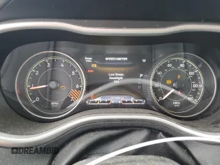 2014 Jeep Cherokee Trailhawk с VIN 1C4PJMBB6EW130595, выставлен на аукционе Copart как лот 58470065 с пробегом 131 303 миль миль и Списание • Salvage title. История ставок и продаж доступна на DreamBid. Изображение 9.