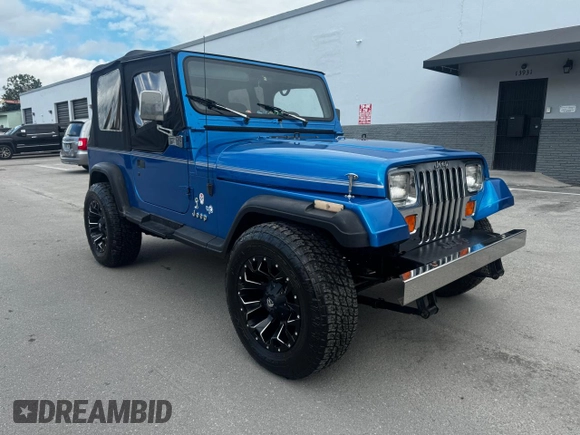 1992 Jeep Wrangler z VIN 2J4FY19P6NJ559597, wystawiony jako Copart lot #81398954 z przebiegiem 150 310 mil mil oraz Szkoda całkowita • Salvage title. Historia ofert i sprzedaży dostępna na DreamBid. Obrazek 1.
