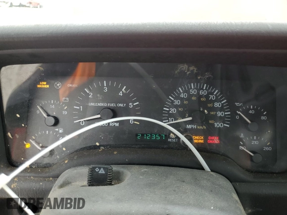 1999 Jeep Cherokee Sport with VIN 1J4FF68S1XL522902, listed as a Copart auction lot 55947745 with 212,357 mi miles and Non repairable. Bid and sale history available at DreamBid. Image 9.