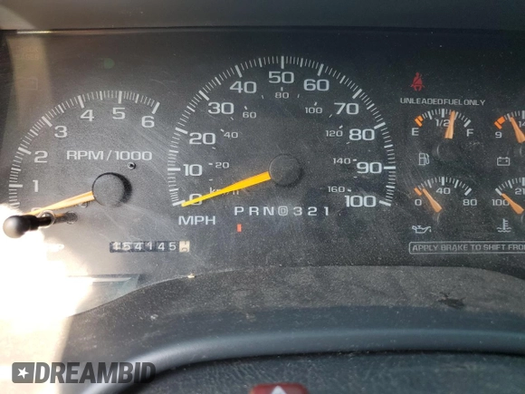 1999 GMC Suburban z VIN 3GKFK16R2XG544767, wystawiony jako Copart lot #67078414 z przebiegiem 154 145 mil mil oraz Szkoda całkowita • Salvage title. Historia ofert i sprzedaży dostępna na DreamBid. Obrazek 9.