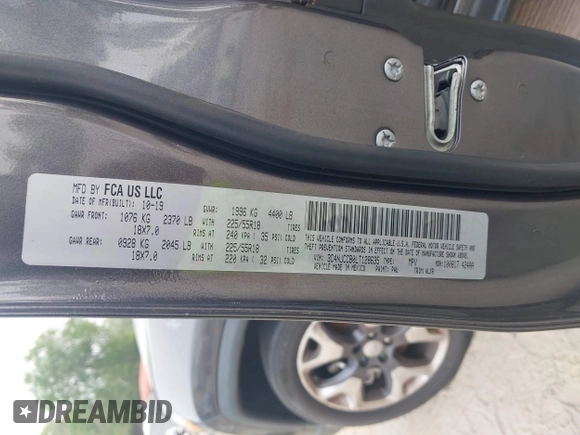 2020 Jeep Compass Limited with VIN 3C4NJCCB0LT128635, listed as a IAAI auction lot 42085121 with 166,511 mi miles and . Bid and sale history available at DreamBid. Image 9.