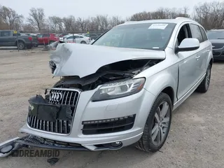 2013 Audi Q7 Premium Plus z VIN WA1LGAFE1DD013768, wystawiony jako IAAI lot #41936650 z przebiegiem 140 182 mil mil oraz . Historia ofert i sprzedaży dostępna na DreamBid. Obrazek 6.