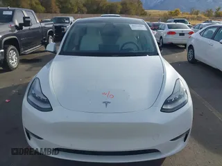 2021 Tesla Model Y Long Range with VIN 5YJYGDEE3MF098586, listed as a IAAI auction lot 40939802 with Not Provided miles and . Bid and sale history available at DreamBid. Image 11.