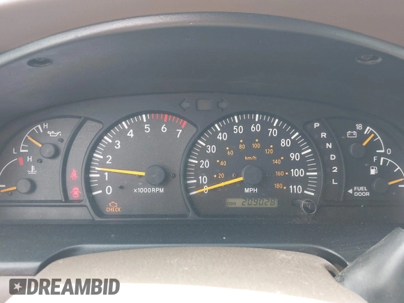 2004 Toyota Tundra SR5 with VIN 5TBET34154S453236, listed as a IAAI auction lot 42034322 with 209,028 mi miles and . Bid and sale history available at carsss.com. Image 7.