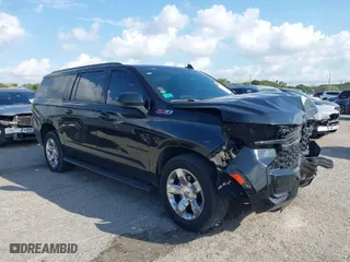 2021 Chevrolet Suburban Z71 with VIN 1GNSKDKD4MR492714, listed as a IAAI auction lot 41732454 with NaN miles. Bid and sale history available at carsss.com. Image 1.