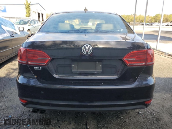 2014 Volkswagen Jetta GLI Edition 30 с VIN 3VW4S7AJ0EM386593, выставлен на аукционе Copart как лот 85638084 с пробегом 96 469 миль миль и Чистый • Clean title. История ставок и продаж доступна на DreamBid. Изображение 6.