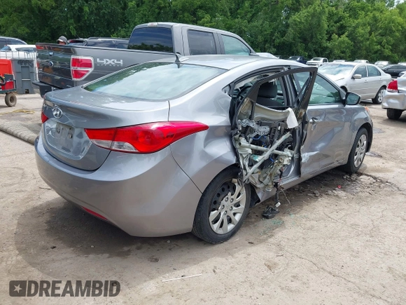 2012 Hyundai Elantra Limited z VIN KMHDH4AE8CU298060, wystawiony jako IAAI lot #42248323 z przebiegiem 207 123 mil mil oraz . Historia ofert i sprzedaży dostępna na DreamBid. Obrazek 4.