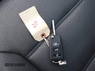 2015 Volkswagen Jetta SE z VIN 3VWD17AJXFM338250, wystawiony jako IAAI lot #42651860 z przebiegiem 119 751 mil mil oraz . Historia ofert i sprzedaży dostępna na DreamBid. Obrazek 11.