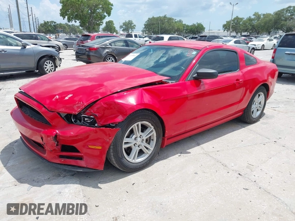 2014 Ford Mustang V6 с VIN 1ZVBP8AM8E5206985, выставлен на аукционе IAAI как лот 42155843 с пробегом 110 363 миль миль и . История ставок и продаж доступна на DreamBid. Изображение 2.