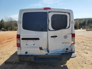 2018 Nissan NV Cargo S z VIN 1N6BF0KM8JN804801, wystawiony jako Copart lot #50125815 z przebiegiem 248 028 mil mil oraz Szkoda całkowita • Salvage title. Historia ofert i sprzedaży dostępna na DreamBid. Obrazek 6.