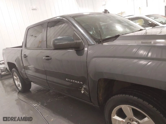 2017 Chevrolet Silverado 1500 LT with VIN 3GCUKREC2HG248616, listed as a IAAI auction lot 41664739 with 195,954 mi miles. Bid and sale history available at carsss.com. Image 6.