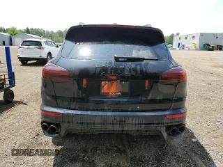 2016 Porsche Cayenne GTS z VIN WP1AD2A26GLA77046, wystawiony jako Copart lot #60685275 z przebiegiem 114 774 mil mil oraz Czysty tytuł • Clean title. Historia ofert i sprzedaży dostępna na DreamBid. Obrazek 6.