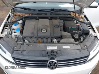 2013 Volkswagen Jetta Sedan SE with VIN 3VWDP7AJ2DM296698, listed as a IAAI auction lot 41715567 with 24,889 mi miles. Bid and sale history available at carsss.com. Image 10.