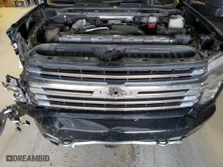 2021 Chevrolet Silverado 3500HD High Country with VIN 1GC4YVEY6MF130910, listed as a Copart auction lot 68679774 with 106,383 mi miles and Salvage Title. Bid and sale history available at carsss.com. Image 11.