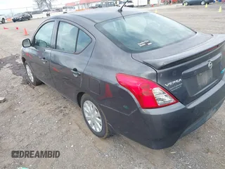 2015 Nissan Versa S Plus with VIN 3N1CN7AP5FL946211, listed as a IAAI auction lot 41858025 with 132,845 mi miles. Bid and sale history available at carsss.com. Image 3.