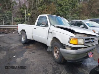 1996 Ford Ranger z VIN 1FTCR10UXTTA55814, wystawiony jako IAAI lot #41222477 z przebiegiem 134 568 mil mil oraz . Historia ofert i sprzedaży dostępna na DreamBid. Obrazek 1.