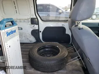 2013 Ford Transit Connect XL с VIN NM0LS6AN3DT148942, выставлен на аукционе Copart как лот 84146954 с пробегом Не указан миль и Чистый • Clean title. История ставок и продаж доступна на DreamBid. Изображение 10.