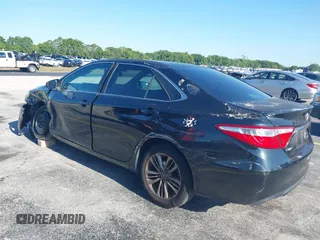 2015 Toyota Camry XLE with VIN 4T1BF1FK6FU986878, listed as a IAAI auction lot 42043397 with 119,349 mi miles. Bid and sale history available at carsss.com. Image 3.