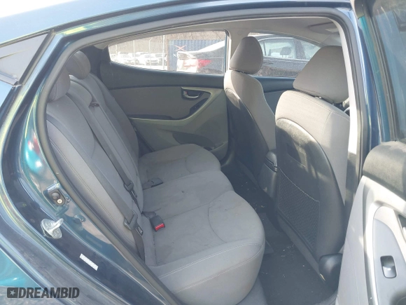 2016 Hyundai Elantra SE with VIN KMHDH4AE5GU600930, listed as a IAAI auction lot 41731973 with 184,414 mi miles. Bid and sale history available at carsss.com. Image 8.