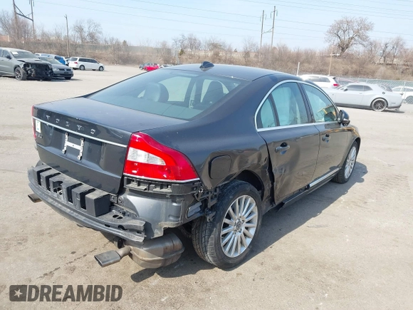 2012 Volvo S80 3.2L with VIN YV1940AS5C1151856, listed as a IAAI auction lot 41810344 with 138,479 mi miles. Bid and sale history available at carsss.com. Image 13.