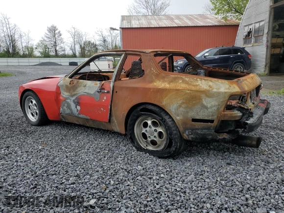 1986 Porsche 944 z VIN WP0AA0958GN152718, wystawiony jako Copart lot #55963875 z przebiegiem Nie podano mil oraz Szkoda całkowita • Salvage title. Historia ofert i sprzedaży dostępna na DreamBid. Obrazek 2.