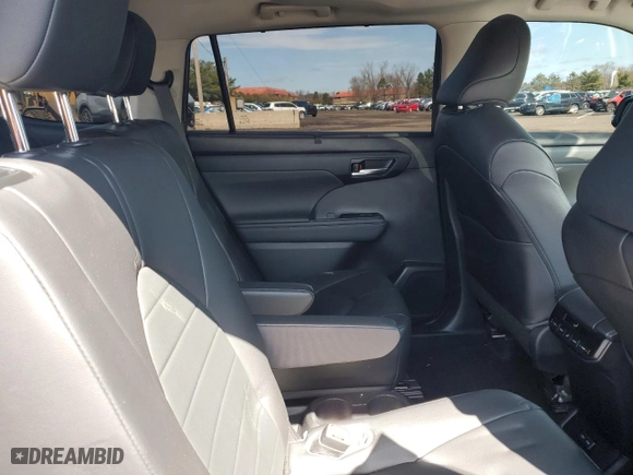 2023 Toyota Highlander L with VIN 5TDKDRBH1PS527010, listed as a Copart auction lot 51454545 with 16,258 mi miles and Salvage Title. Bid and sale history available at carsss.com. Image 10.
