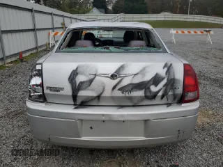 2006 Chrysler 300 with VIN 2C3KA43RX6H119013, listed as a Copart auction lot 81379494 with 177,200 mi miles and Salvage Title. Bid and sale history available at carsss.com. Image 6.