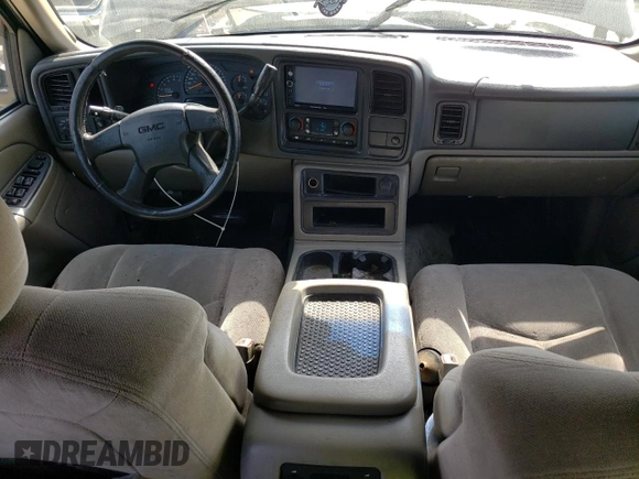 2004 GMC Yukon SLE with VIN 1GKEC13V54R295239, listed as a Copart auction lot 65234124 with 255,760 mi miles and Salvage Title. Bid and sale history available at carsss.com. Image 8.
