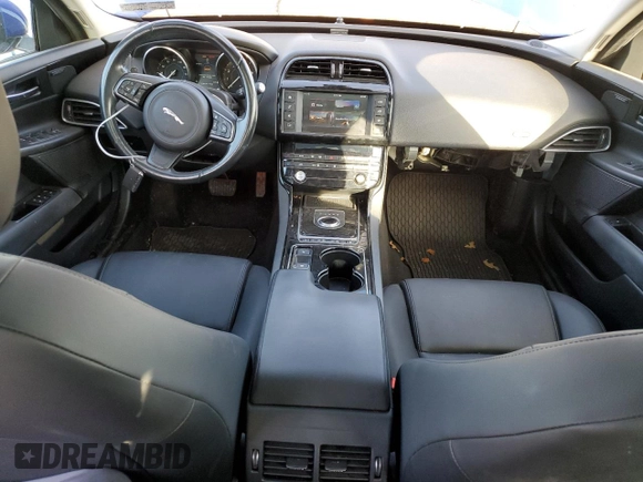 2017 Jaguar XE 35t Premium with VIN SAJAD4BV8HA961672, listed as a Copart auction lot 42923875 with 33,655 mi miles and Salvage Title. Bid and sale history available at DreamBid. Image 8.