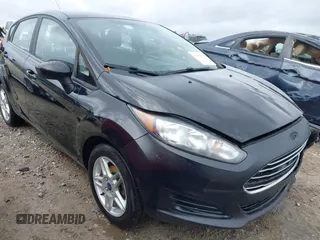 2018 Ford Fiesta SE with VIN 3FADP4EJ0JM133190, listed as a IAAI auction lot 41952815 with 69,930 mi miles. Bid and sale history available at carsss.com. Image 1.