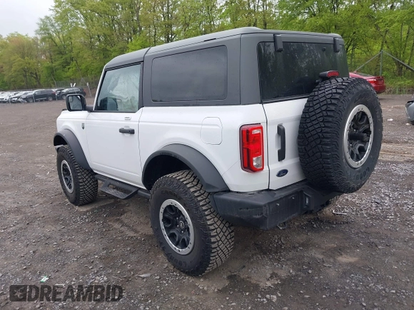 2023 Ford Bronco с VIN 1FMDE5CH6PLC11404, выставлен на аукционе IAAI как лот 42274412 с пробегом 5 243 миль миль и . История ставок и продаж доступна на DreamBid. Изображение 3.