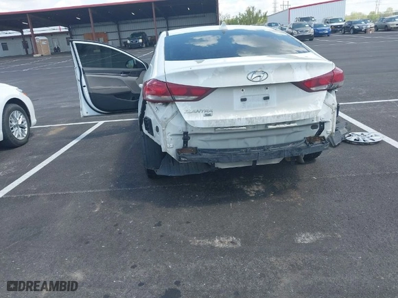2017 Hyundai Elantra SE with VIN 5NPD74LF4HH209213, listed as a IAAI auction lot 42019358 with 175,095 mi miles. Bid and sale history available at carsss.com. Image 6.