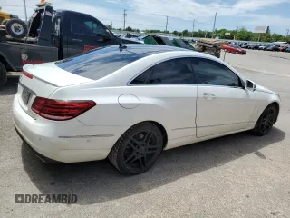 2014 Mercedes-Benz E 350 with VIN WDDKJ5KB6EF274069, listed as a Copart auction lot 54719225 with 145,088 mi miles and Clean Title. Bid and sale history available at DreamBid. Image 3.