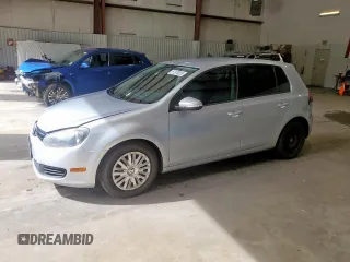 2013 Volkswagen Golf w/Conv z VIN WVWDB7AJXDW116675, wystawiony jako Copart lot #57976825 z przebiegiem 181 792 mil mil oraz Szkoda całkowita • Salvage title. Historia ofert i sprzedaży dostępna na DreamBid. Obrazek 1.