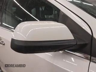 2014 Lincoln MKX z VIN 2LMDJ8JK7EBL18541, wystawiony jako IAAI lot #41684416 z przebiegiem 121 568 mil mil oraz . Historia ofert i sprzedaży dostępna na DreamBid. Obrazek 12.