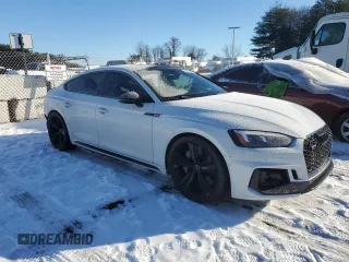 2019 Audi RS 5 Sportback z VIN WUABWCF55KA900422, wystawiony jako Copart lot #39042624 z przebiegiem 18 106 mil mil oraz . Historia ofert i sprzedaży dostępna na DreamBid. Obrazek 4.