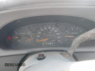 1997 Mercury Sable GS z VIN 1MELM50U4VG644616, wystawiony jako IAAI lot #42229344 z przebiegiem 121 780 mil mil oraz . Historia ofert i sprzedaży dostępna na DreamBid. Obrazek 7.