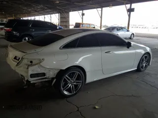 2019 Mercedes-Benz E 450 z VIN WDD1J6HBXKF108139, wystawiony jako Copart lot #58035605 z przebiegiem 44 987 mil mil oraz Szkoda całkowita • Salvage title. Historia ofert i sprzedaży dostępna na DreamBid. Obrazek 3.