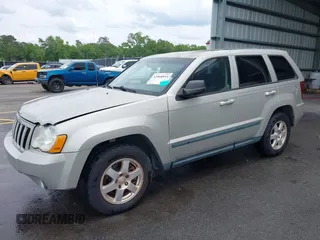 2008 Jeep Grand Cherokee Laredo with VIN 1J8GS48K58C105108, listed as a IAAI auction lot 42068055 with 201,272 mi miles. Bid and sale history available at carsss.com. Image 2.