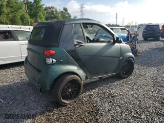 2009 Smart fortwo Passion with VIN WMEEK31X89K289001, listed as a Copart auction lot 51781925 with 79,742 mi miles and Salvage Title. Bid and sale history available at carsss.com. Image 3.