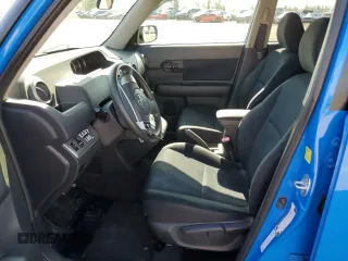 2011 Scion xB z VIN JTLZE4FE2B1133766, wystawiony jako Copart lot #46705885 z przebiegiem 119 629 mil mil oraz Szkoda całkowita • Salvage title. Historia ofert i sprzedaży dostępna na DreamBid. Obrazek 7.