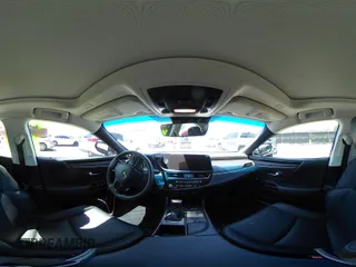 2022 Lexus ES 350 z VIN 58ADZ1B17NU128114, wystawiony jako IAAI lot #42006111 z przebiegiem 44 060 mil mil oraz . Historia ofert i sprzedaży dostępna na DreamBid. Obrazek 18.